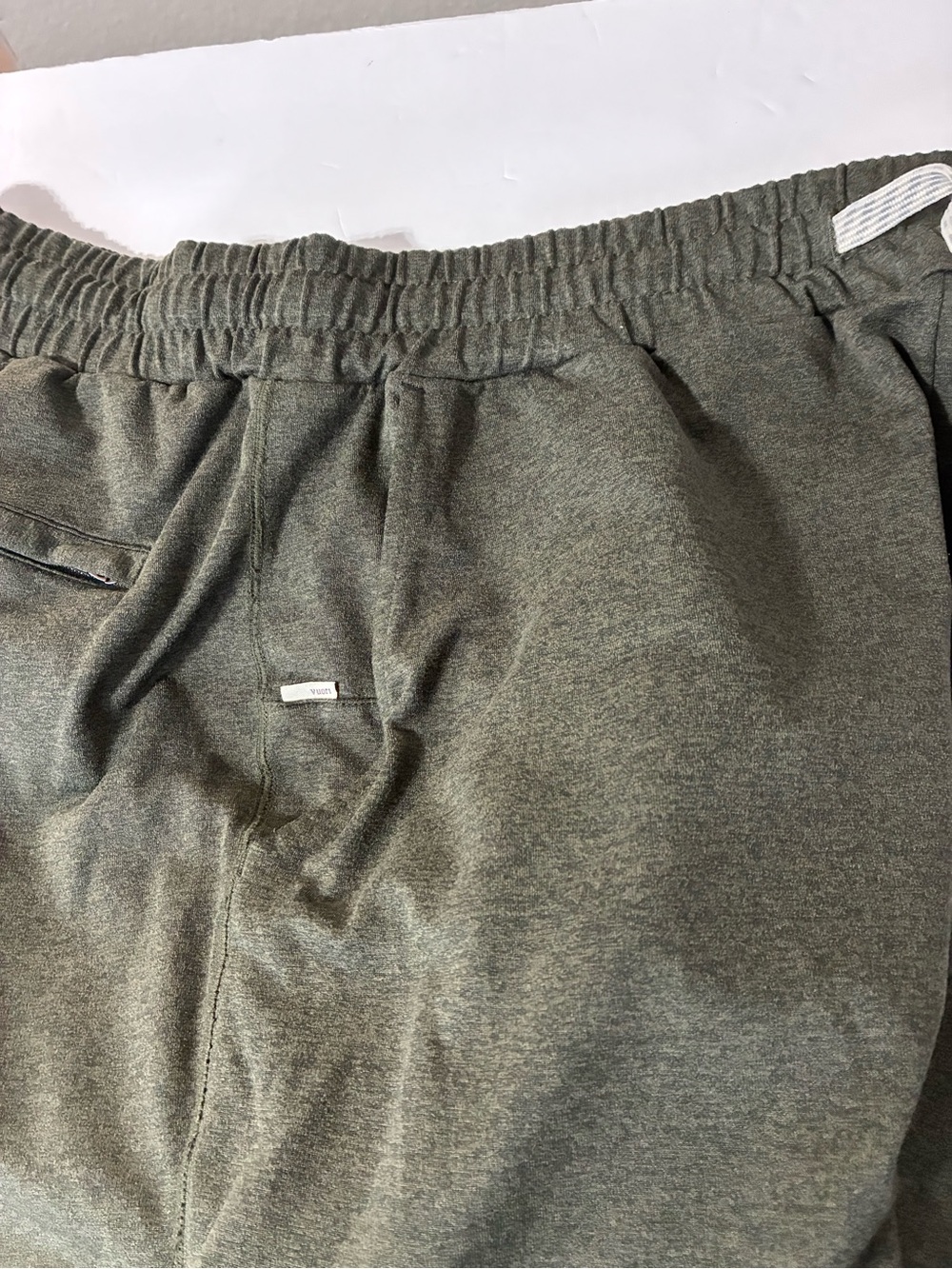 Vuori Men's Dark Olive Drawstring Lounge Pants Large - Picture 5 of 11